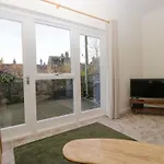 Nyaraló Tram Lane *